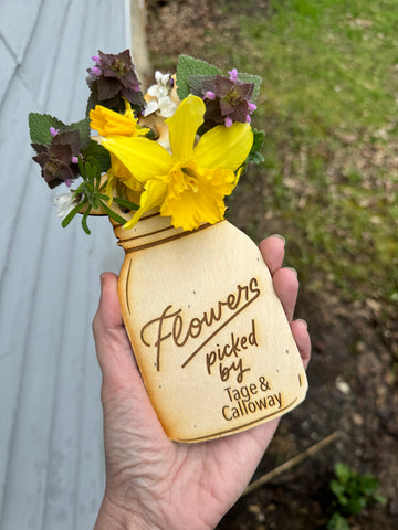 Mother’s Day wooden mason jar for wildflowers