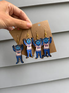 Billy Buffalo dangles