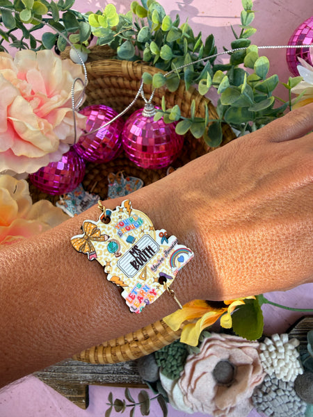 Personalized letter composition doodle bracelet
