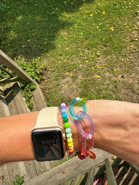 Pencil loops link rainbow bracelet