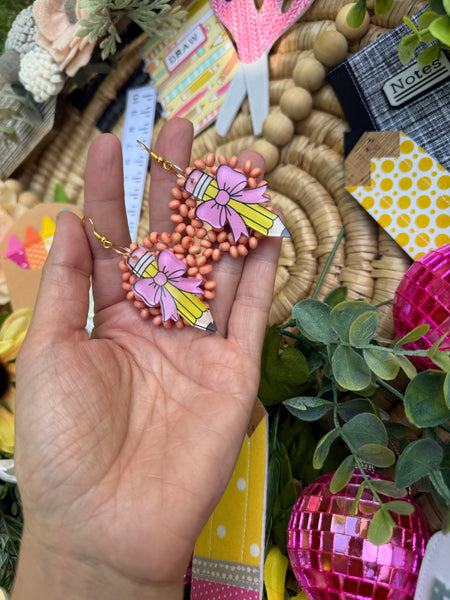 Pencil bow peach bead layered